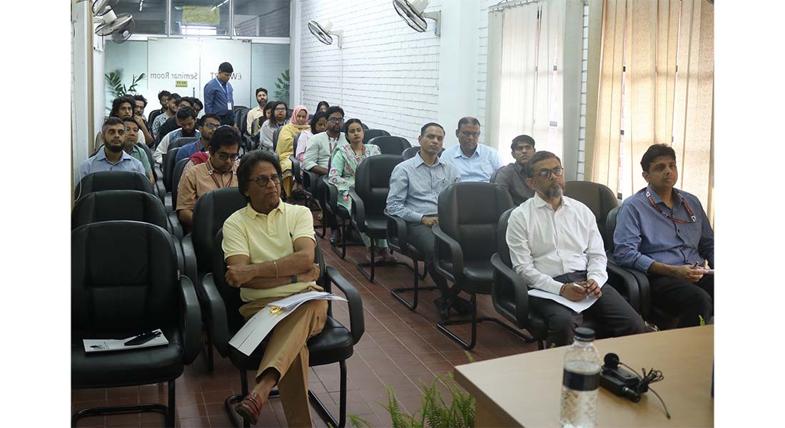 EWUCRT Organizes Seminar on PRIoTP: Partially Reliable RL-Based Context-Aware Transport for IoT
