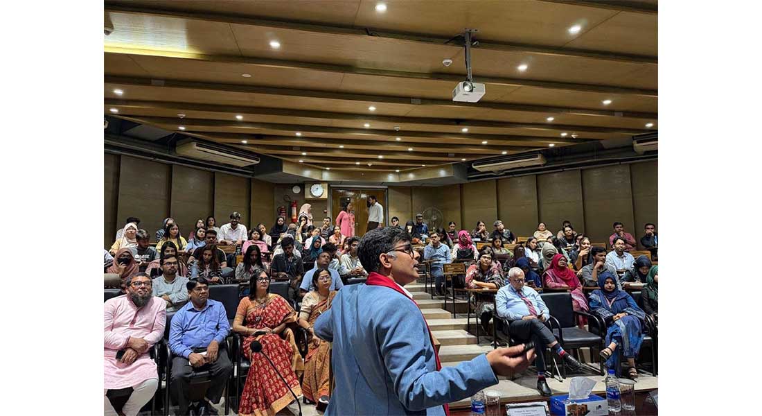 Department of Information Studies Hosts Seminar on 
